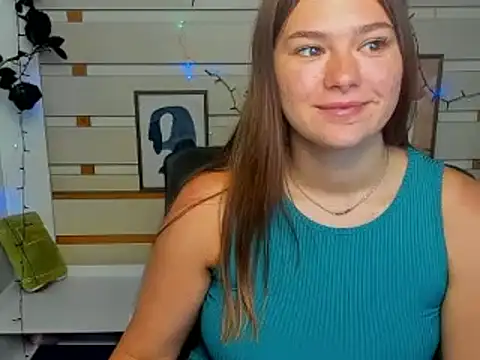 Josephine Kiss online show from June 22, 2026, 6:10 am