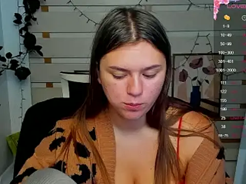Josephine Kiss online show from July 6, 2026, 2:03 pm