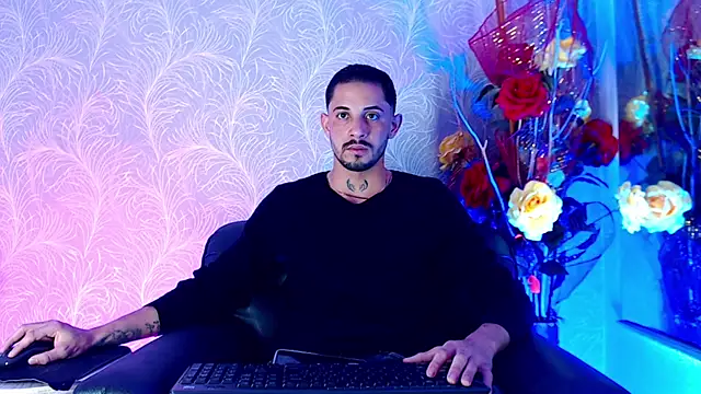 Snapshot of Erick_Wall chatting on January 18, 2026, 3:10 am Erick Wall online show from January 18, 2026, 3:10 am