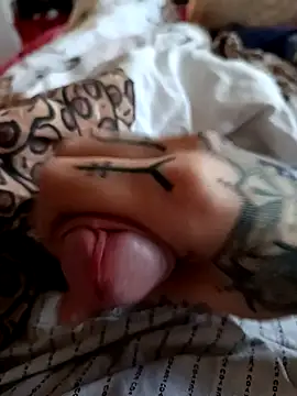 YoungDick25 online show from April 28, 2026, 6:18 am