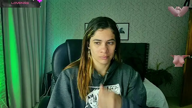 sussy  stone online show from January 14, 2025, 12:14 pm