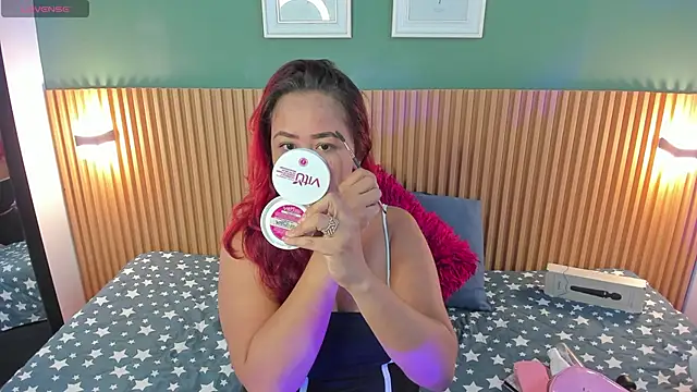 Snapshot of _anavictoria_ chatting on March 13, 2025, 6:45 pm anavictoria online show from March 13, 2025, 6:45 pm