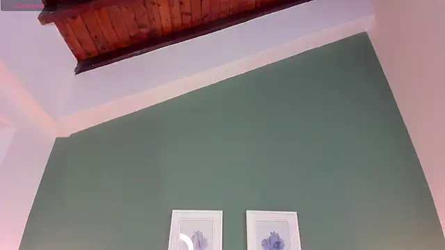 Snapshot of _anavictoria_ chatting on October 18, 2025, 1:12 pm anavictoria online show from October 18, 2025, 1:12 pm