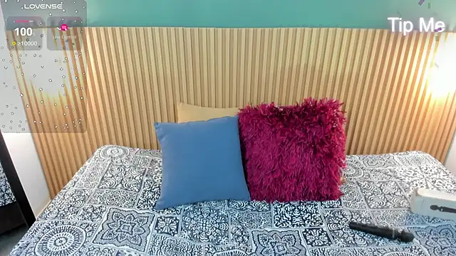 Snapshot of _anavictoria_ chatting on October 20, 2025, 1:22 pm anavictoria online show from October 20, 2025, 1:22 pm