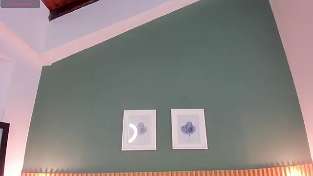 Snapshot of _anavictoria_ chatting on October 28, 2025, 6:32 pm anavictoria online show from October 28, 2025, 6:32 pm