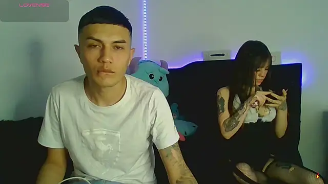 Tifanny Sweett online show from December 19, 2025, 3:35 am