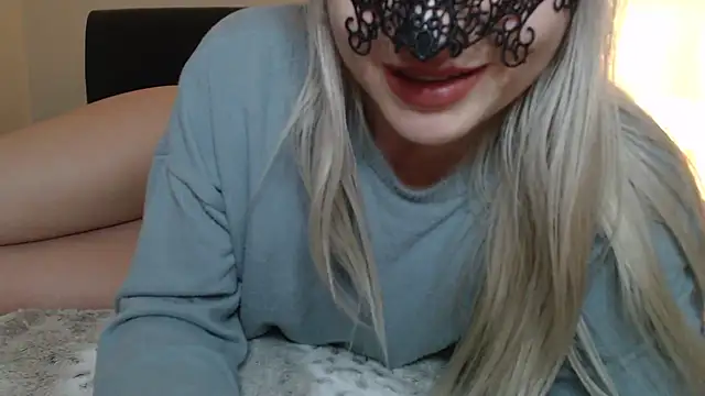 Snapshot of EnglishRosa chatting on March 12, 2025, 11:01 pm EnglishRosa online show from March 12, 2025, 11:01 pm