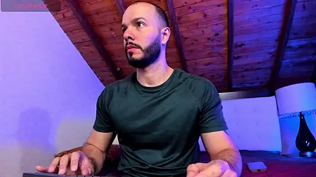 Tom Bailey online show from February 16, 2026, 12:34 pm