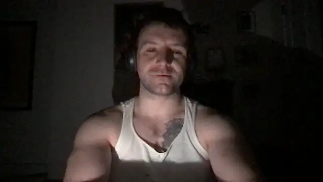 Snapshot of TheBigDickDirtbag chatting on March 18, 2026, 4:26 am TheBigDickDirtbag online show from March 18, 2026, 4:26 am