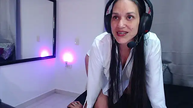 Snapshot of diosa78afrodita chatting on March 24, 2026, 2:38 am diosa78afrodita online show from March 24, 2026, 2:38 am