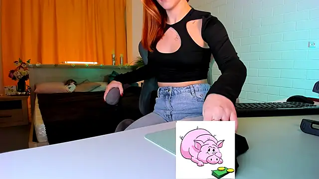 LolaLemona online show from December 21, 2024, 3:31 pm