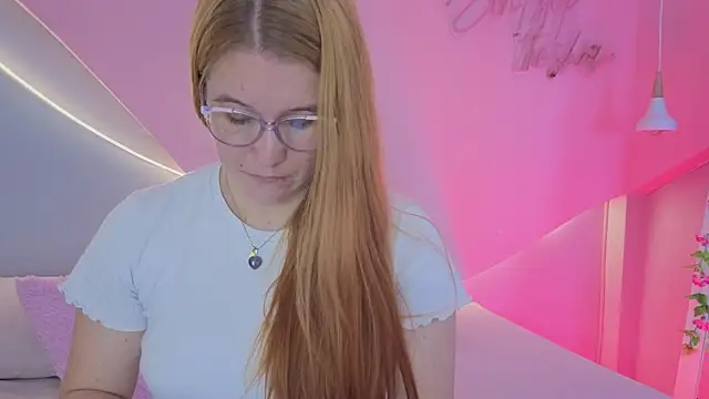 AllisonRoberts  online show from May 19, 2026, 12:00 pm