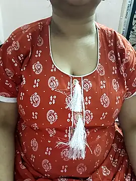 cuteyqueen online show from February 23, 2026, 12:24 pm