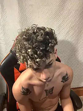 mateodeamjo online show from January 15, 2025, 9:13 am