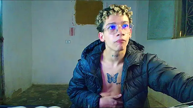 mateodeamjo online show from January 16, 2026, 7:12 am