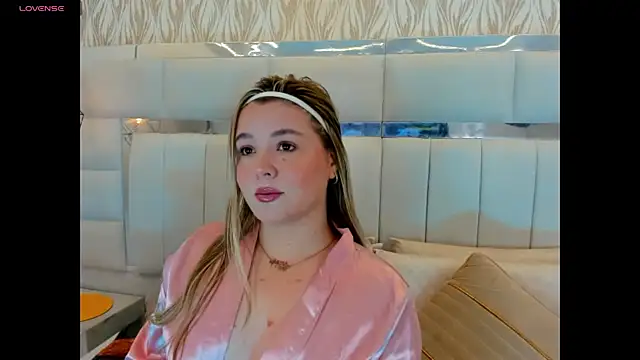 1m dalhia online show from July 26, 2026, 1:40 pm