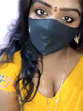 louise92 online show from December 4, 2024, 8:45 am