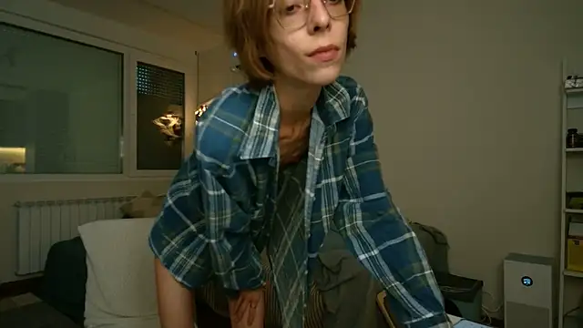 Snapshot of amber_quell_here chatting on June 29, 2026, 5:24 pm amber quell here online show from June 29, 2026, 5:24 pm