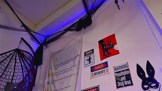 AriaVoss online show from March 13, 2026, 9:21 pm