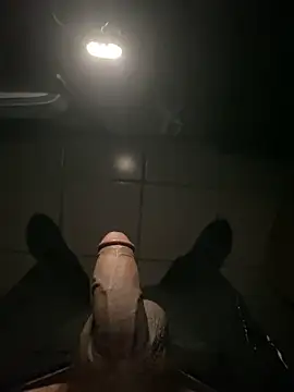 Snapshot of nowex18 chatting on March 13, 2025, 6:37 am nowex18 online show from March 13, 2025, 6:37 am