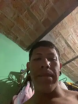 Snapshot of nowex18 chatting on October 25, 2025, 1:24 am nowex18 online show from October 25, 2025, 1:24 am