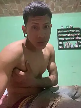 Snapshot of nowex18 chatting on November 18, 2025, 1:55 am nowex18 online show from November 18, 2025, 1:55 am