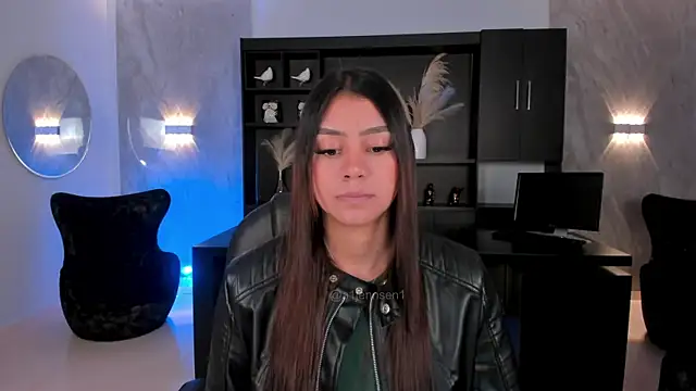 AllyJensen online show from October 4, 2025, 10:35 am