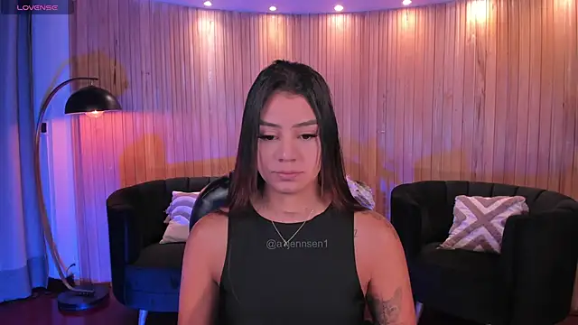 AllyJensen online show from November 15, 2025, 10:01 am