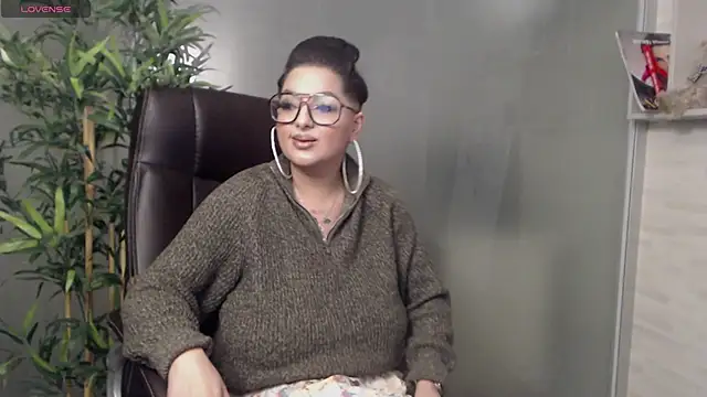 BustyAllyy online show from February 16, 2025, 9:27 pm