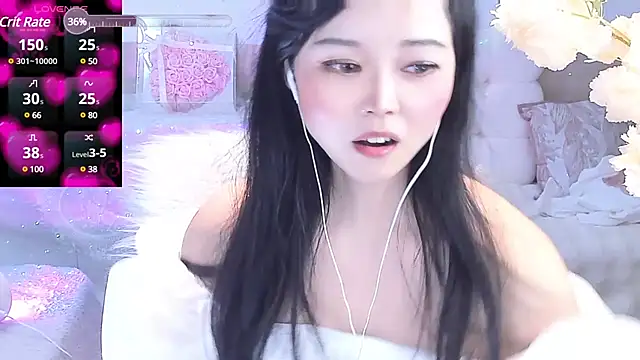 Snapshot of lilies-sweet chatting on February 27, 2025, 8:28 am lilies-sweet online show from February 27, 2025, 8:28 am