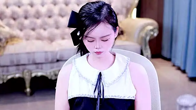 lilies-sweet online show from July 25, 2026, 12:36 pm