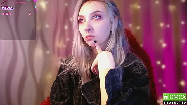 Snapshot of JustMeowGirl chatting on February 22, 2025, 7:34 am JustMeowGirl online show from February 22, 2025, 7:34 am