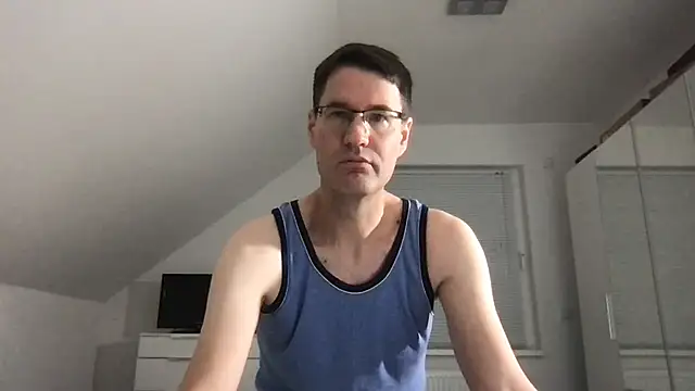 zxzx cam1 online show from December 15, 2024, 3:53 pm