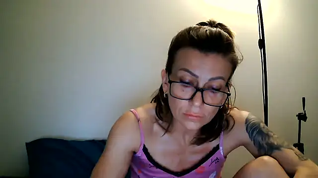 anechka1 online show from July 30, 2026, 1:15 am