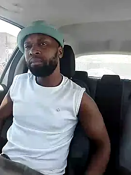 Snapshot of Stallion100 chatting on December 23, 2024, 9:49 am Stallion100 online show from December 23, 2024, 9:49 am