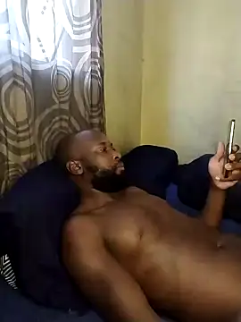 Snapshot of Stallion100 chatting on January 22, 2025, 5:59 am Stallion100 online show from January 22, 2025, 5:59 am