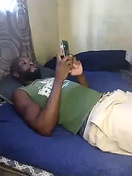 Snapshot of Stallion100 chatting on January 30, 2025, 12:06 pm Stallion100 online show from January 30, 2025, 12:06 pm