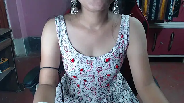 Snapshot of Angel_Alison_ chatting on May 26, 2026, 6:59 pm Angel Alison online show from May 26, 2026, 6:59 pm