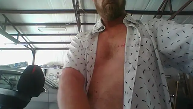 stillplayswithplanes online show from July 17, 2026, 8:35 pm