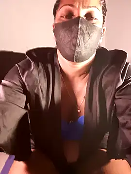 Snapshot of Kim_kardashia1 chatting on December 25, 2024, 3:29 am Kim kardashia1 online show from December 25, 2024, 3:29 am