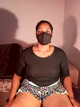 Snapshot of Kim_kardashia1 chatting on January 29, 2025, 2:40 am Kim kardashia1 online show from January 29, 2025, 2:40 am