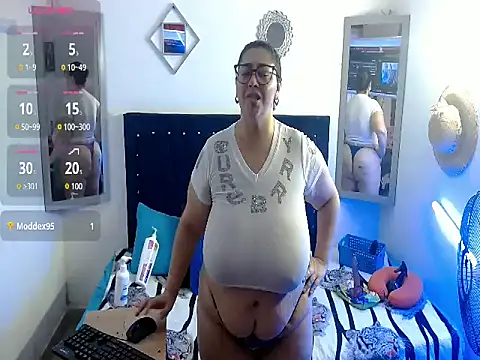 bubis laru53 online show from October 28, 2025, 8:22 pm