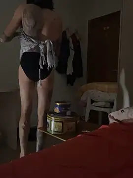 Snapshot of Kamaleonix chatting on September 20, 2025, 8:54 pm Kamaleonix online show from September 20, 2025, 8:54 pm