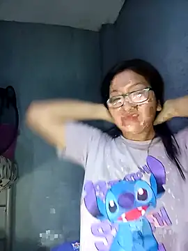 Snapshot of ladygmusic chatting on October 27, 2025, 11:52 pm ladygmusic online show from October 27, 2025, 11:52 pm