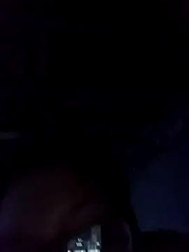 Snapshot of ladygmusic chatting on November 18, 2025, 2:32 pm ladygmusic online show from November 18, 2025, 2:32 pm