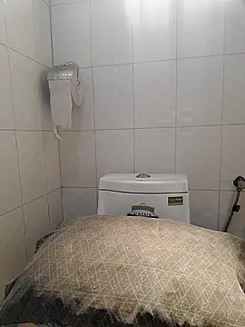 Snapshot of julietunderwoood chatting on October 31, 2025, 11:22 am julietunderwoood online show from October 31, 2025, 11:22 am