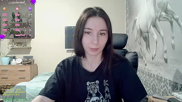 Snapshot of Wowpornoo chatting on January 24, 2025, 2:19 pm Wowpornoo online show from January 24, 2025, 2:19 pm