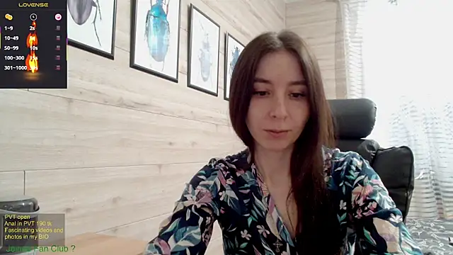 Snapshot of Wowpornoo chatting on March 19, 2025, 8:34 am Wowpornoo online show from March 19, 2025, 8:34 am