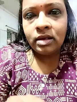 Love Jenny online show from February 13, 2026, 4:41 am