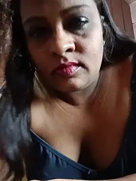 Snapshot of Love_Jenny chatting on June 20, 2026, 5:54 am Love Jenny online show from June 20, 2026, 5:54 am